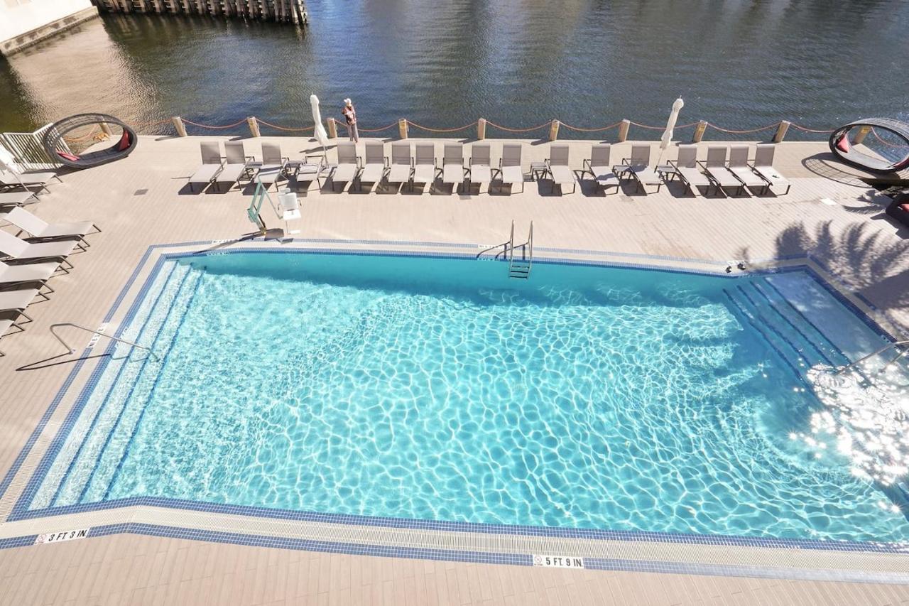 Beachwalk Resort - Penthouse In The Sky 3Bdr And 3Ba Luxury Condo Direct Ocean View ハランデール・ビーチ エクステリア 写真